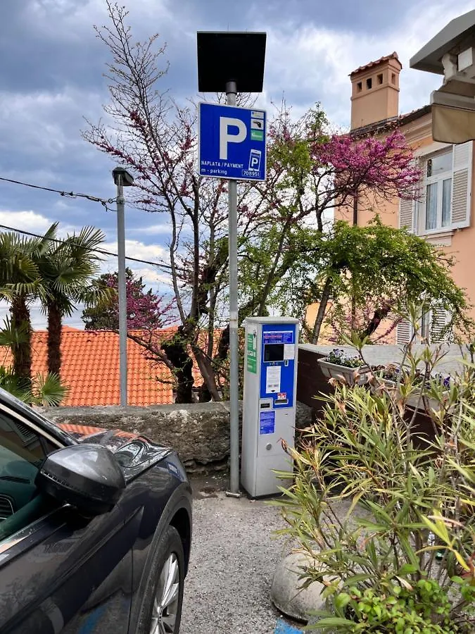 Apartment Pm Volosko Seaside Opatija Croatia